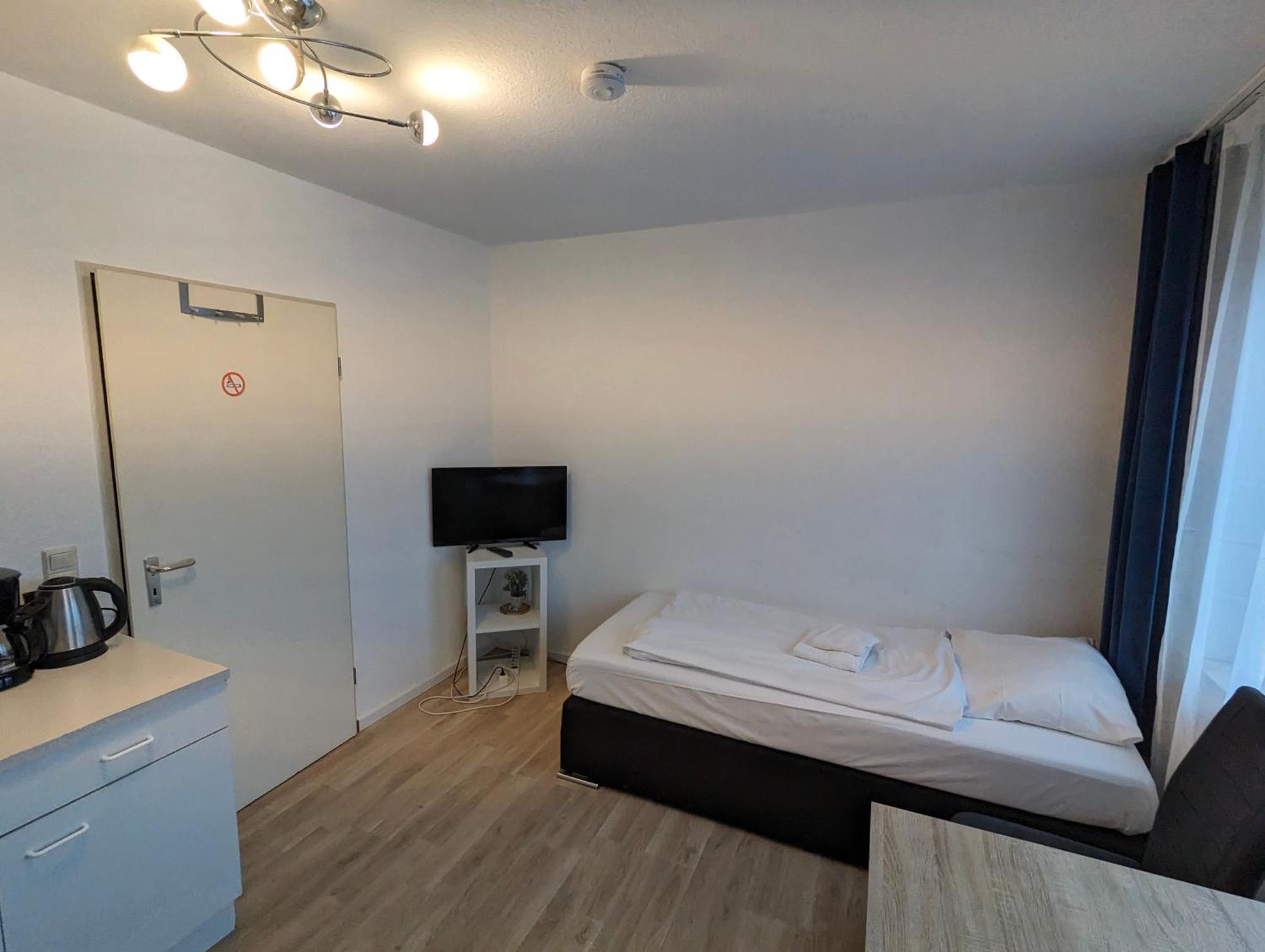 City Apartment & Lift - Hoeft Wuppertal Bagian luar foto