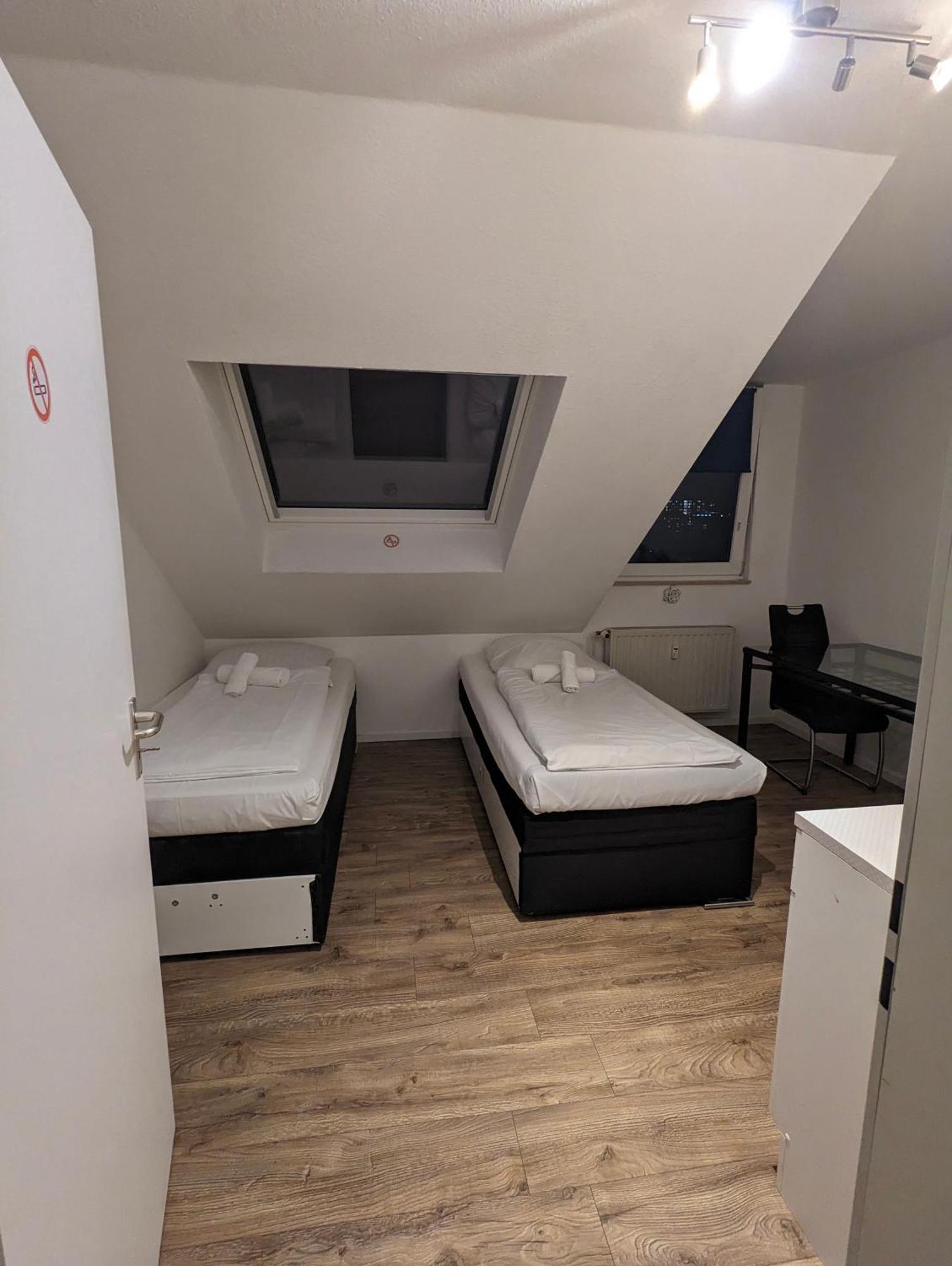 City Apartment & Lift - Hoeft Wuppertal Bagian luar foto