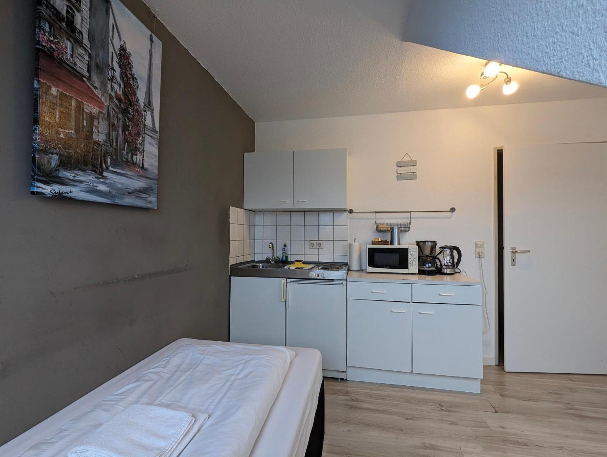 City Apartment & Lift - Hoeft Wuppertal Bagian luar foto