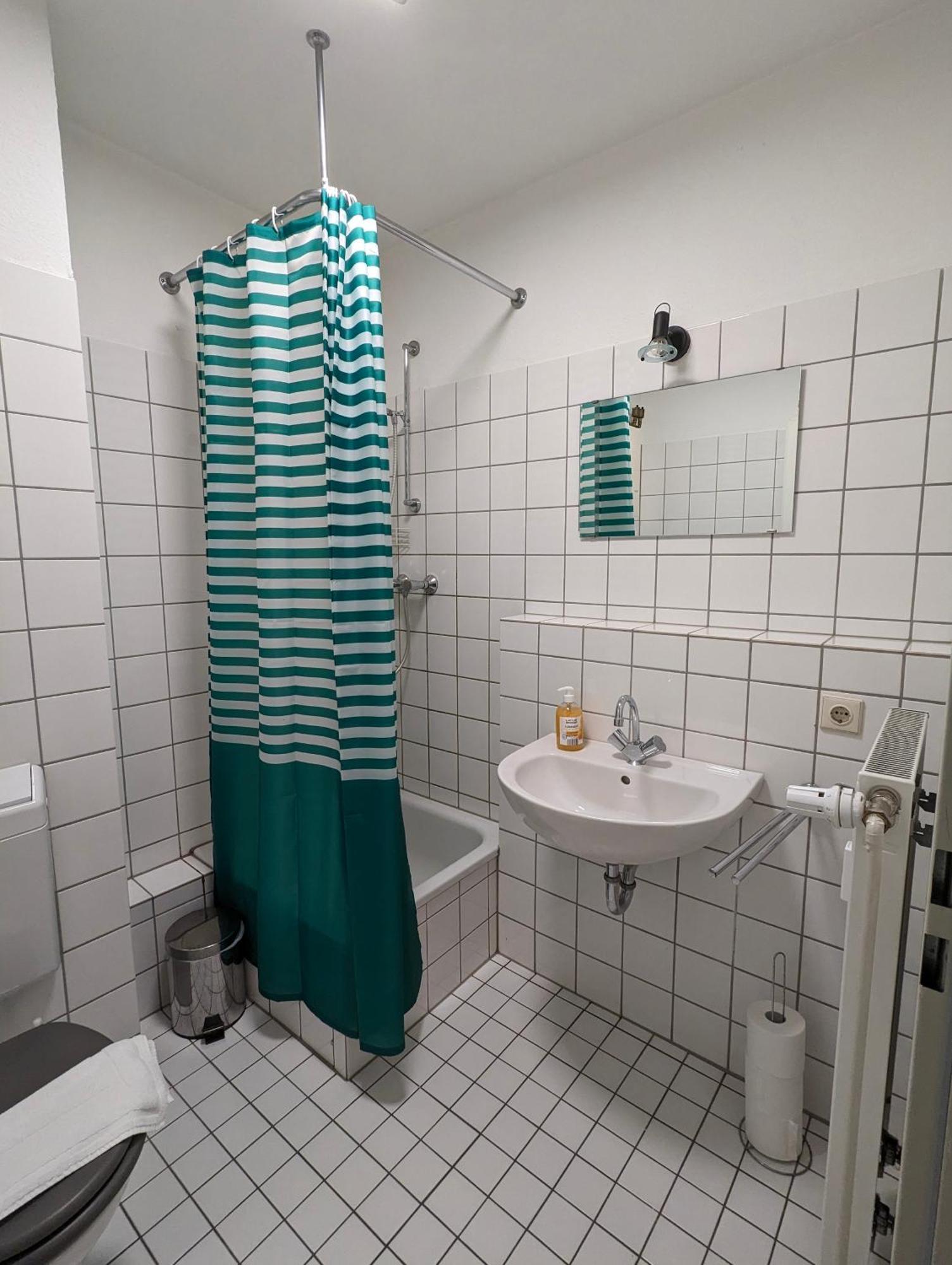 City Apartment & Lift - Hoeft Wuppertal Bagian luar foto