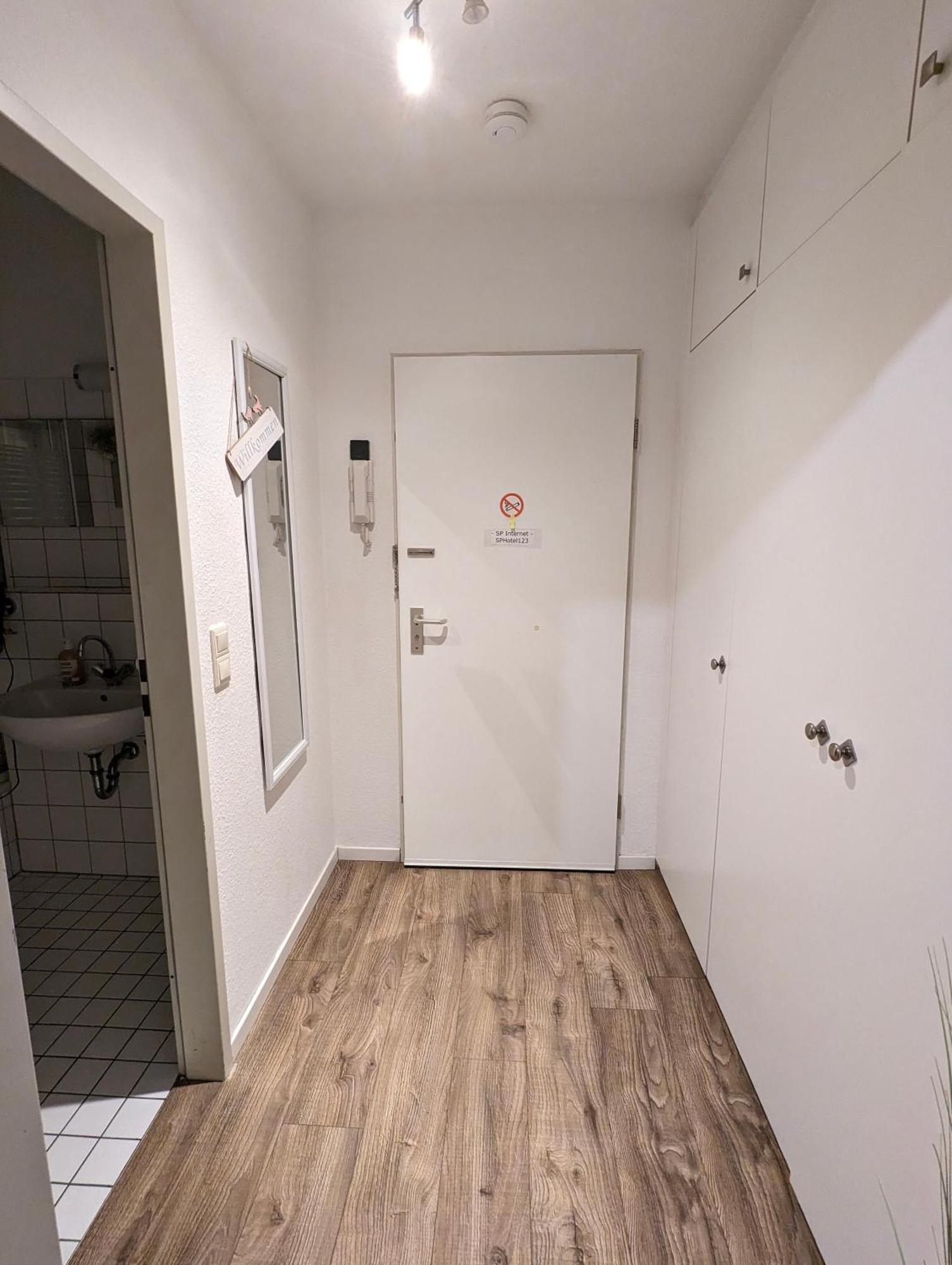 City Apartment & Lift - Hoeft Wuppertal Bagian luar foto